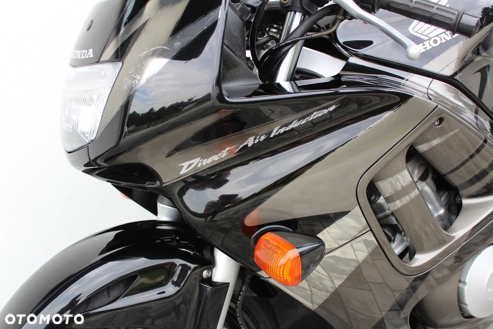 Honda CBR - 11