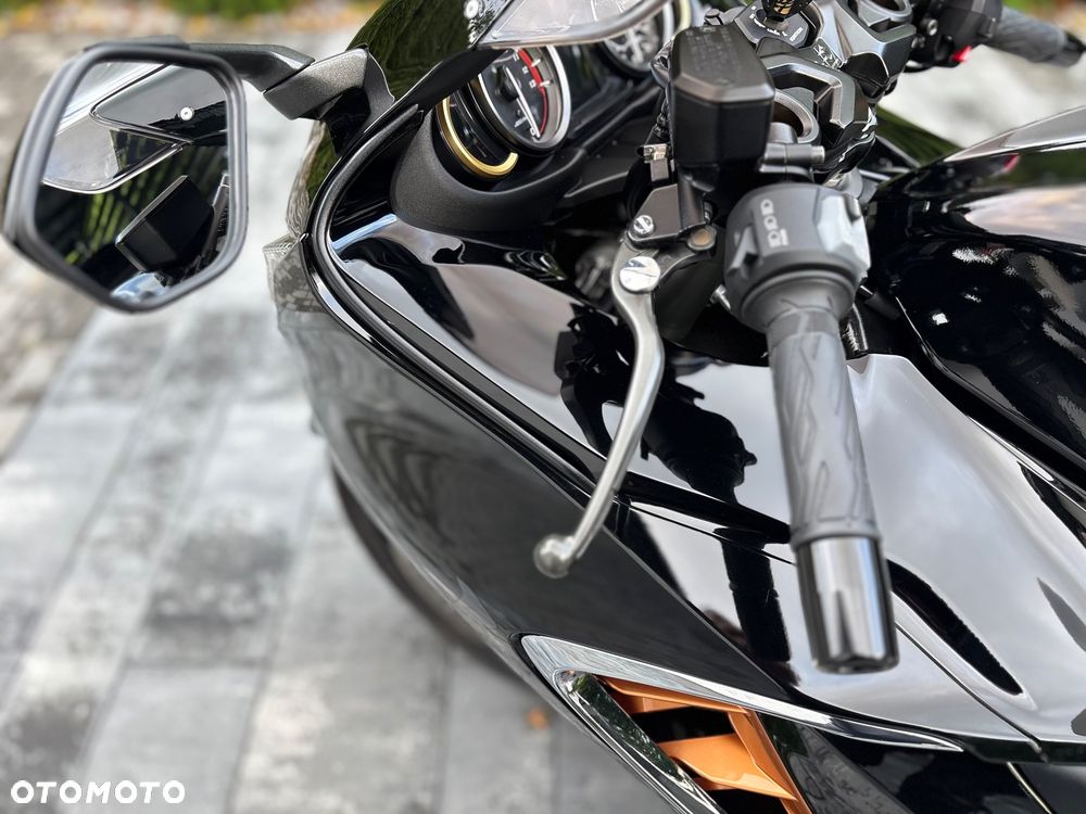 Suzuki Hayabusa - 24