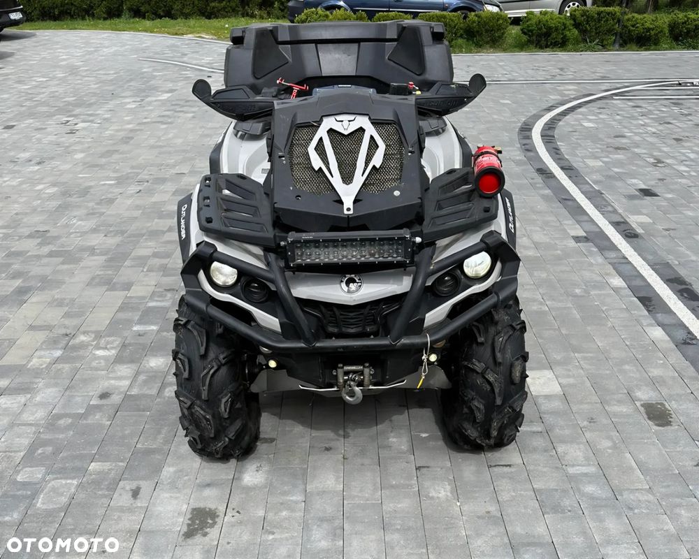 Can-Am Outlander - 1