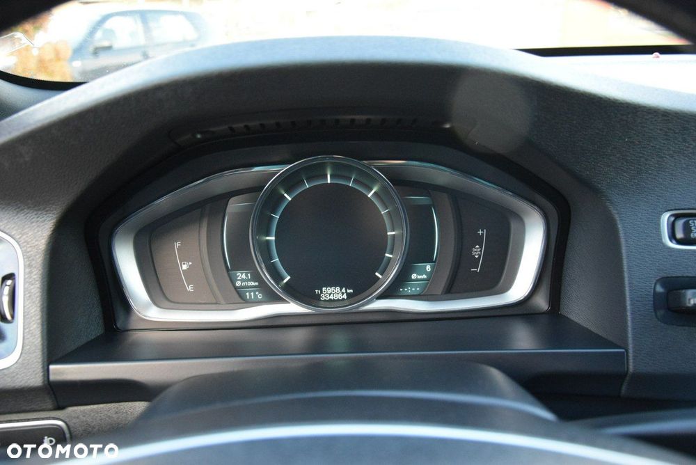 Volvo V60 - 35