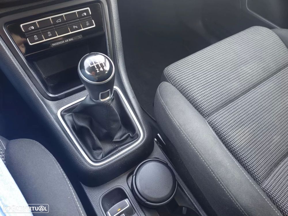VW Sharan 2.0 TDI Blue Highline - 15