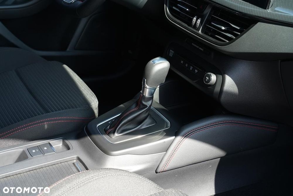 Ford Focus 1.0 EcoBoost mHEV ST-Line X - 21