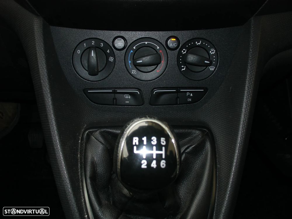 Ford connect  3 lug 1.6 tdci longa - 23