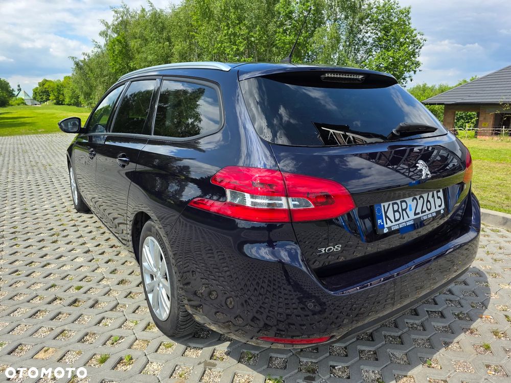 Peugeot 308 - 6