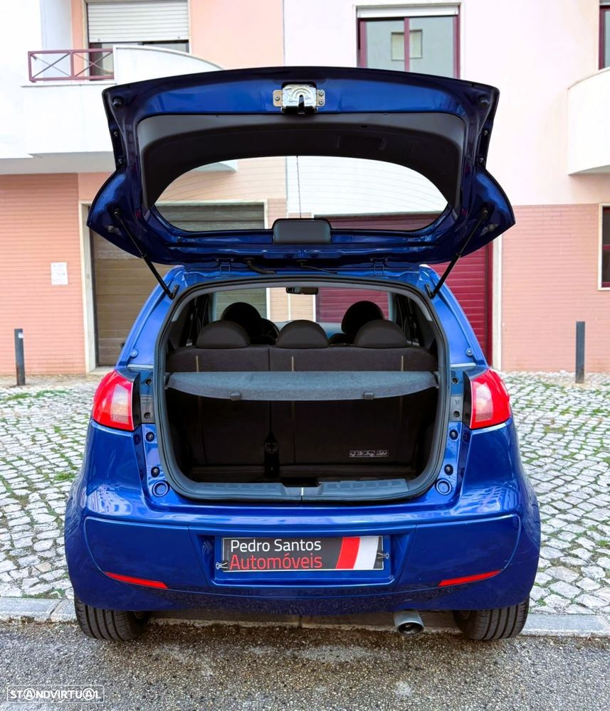 Mitsubishi Colt 1.1 Inform RCD/AC - 18