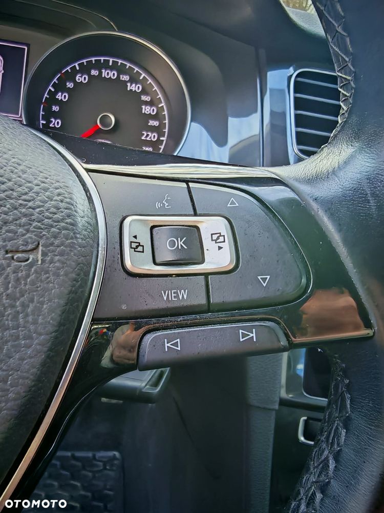 Volkswagen Golf 1.0 TSI OPF Comfortline - 10