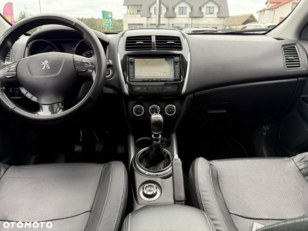 Peugeot 4008 - 18