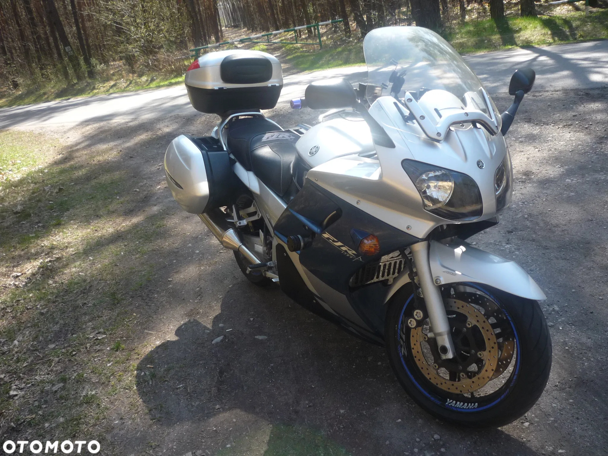 Yamaha FJR - 8