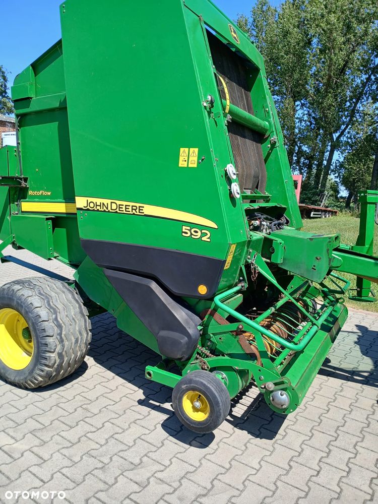 John Deere 592 - 1