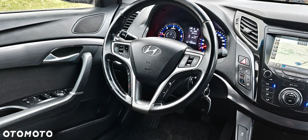 Hyundai i40 Kombi 1.7 CRDi Premium - 38