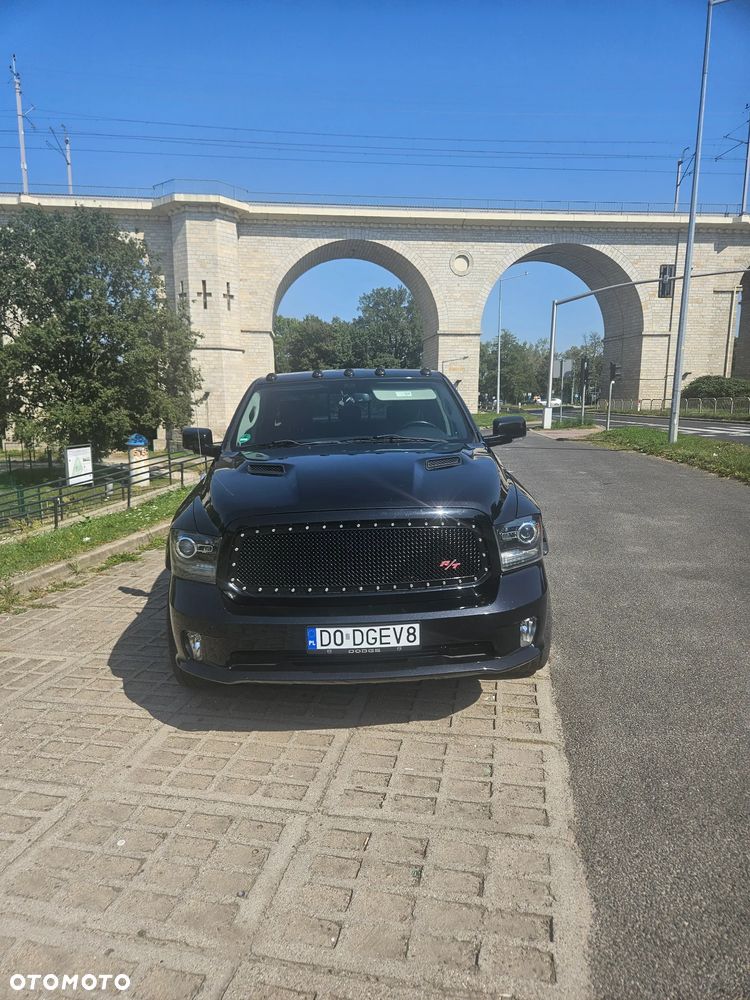 Dodge RAM - 2