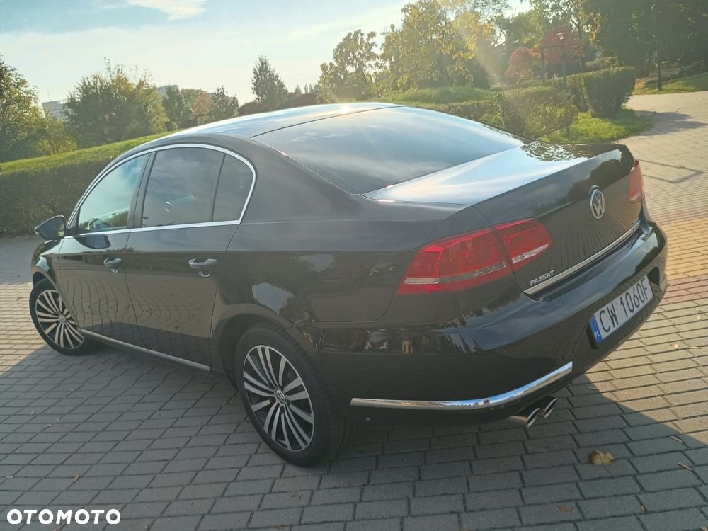 Volkswagen Passat 2.0 TDI Comfortline DSG - 11