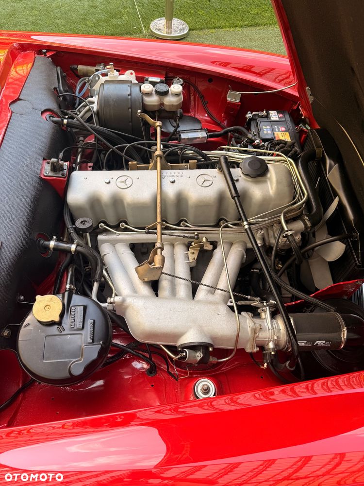 Mercedes-Benz SL - 14