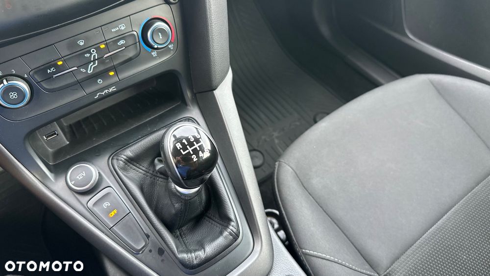 Ford Focus 1.5 TDCi Trend - 13