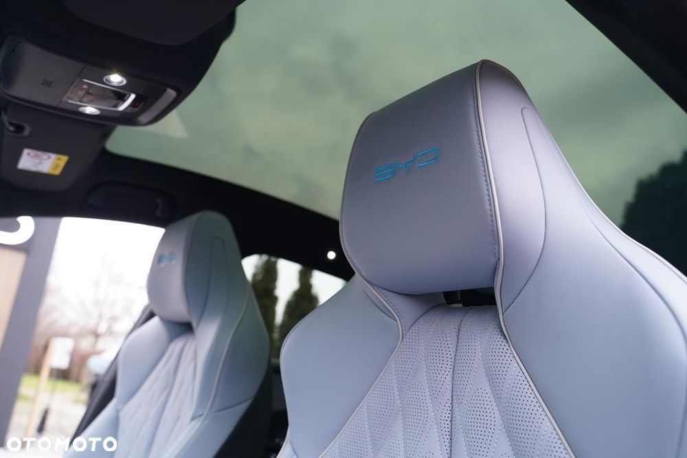 BYD Seal 82.5kWh Excellence AWD - 13