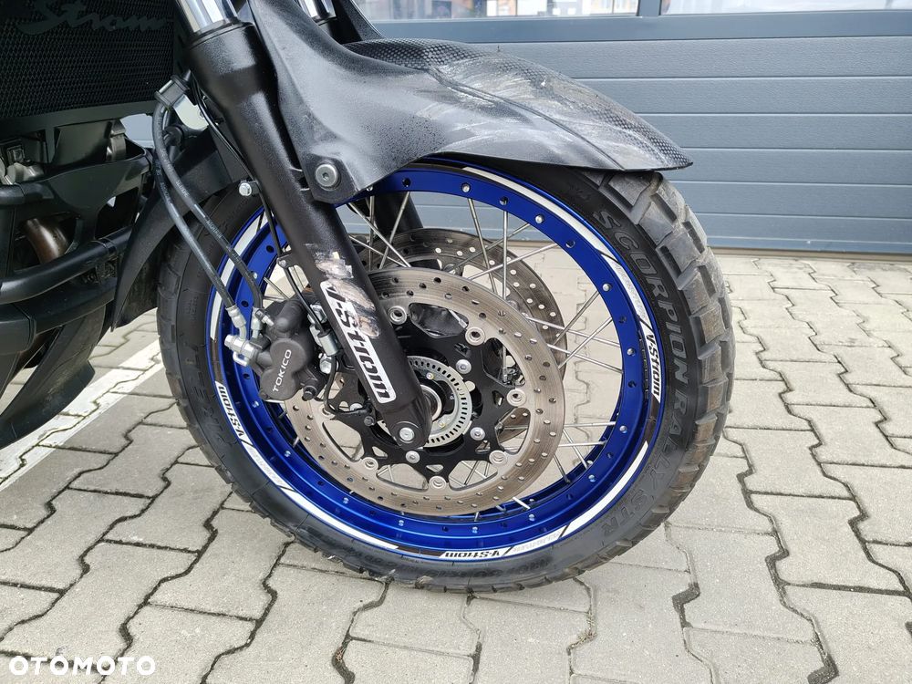 Suzuki V-STROM - 11