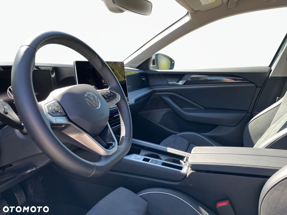 Volkswagen Passat Variant - 10