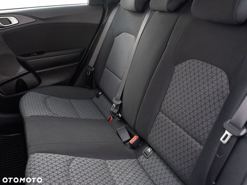 Kia Ceed 1.0 T-GDI S - 22