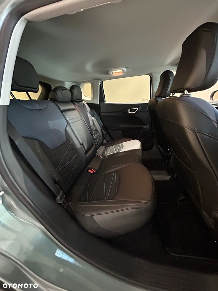 Jeep Compass 1.3 T4 PHEV 4xe Sustainability S&S - 9