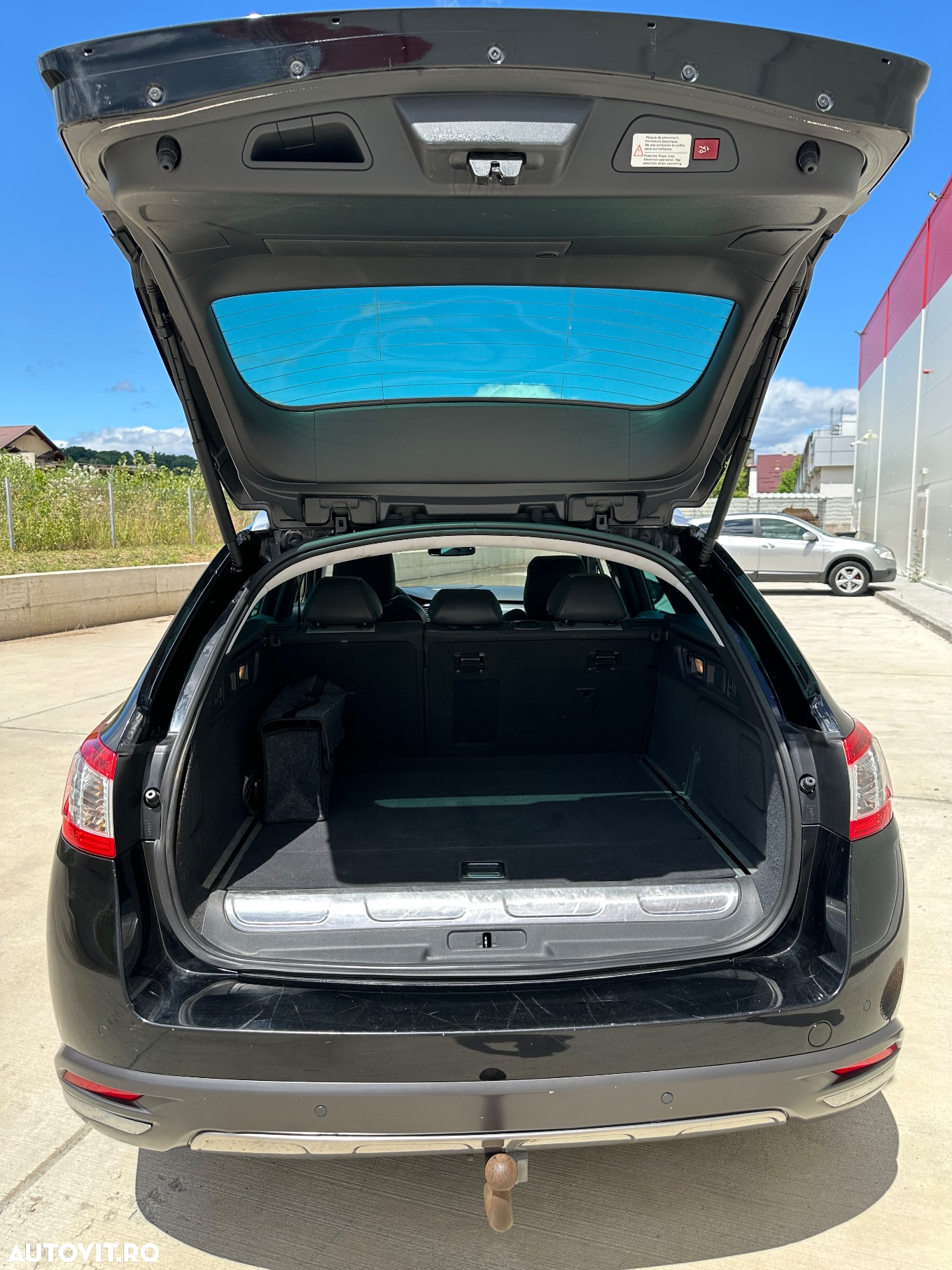 Peugeot 508 RXH 2.0 HDi FAP BMP Hybrid4 - 6
