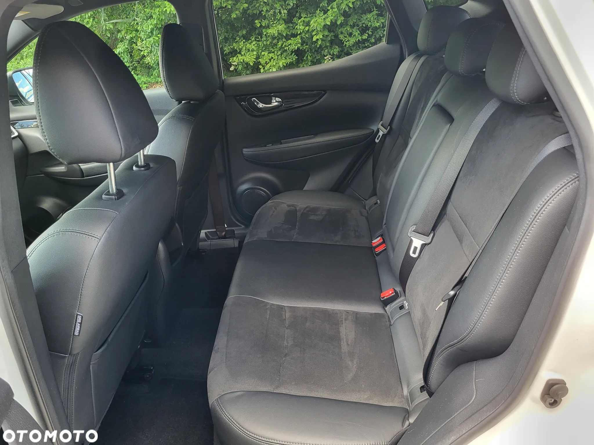 Nissan Qashqai 1.6 DIG-T N-Vision - 12
