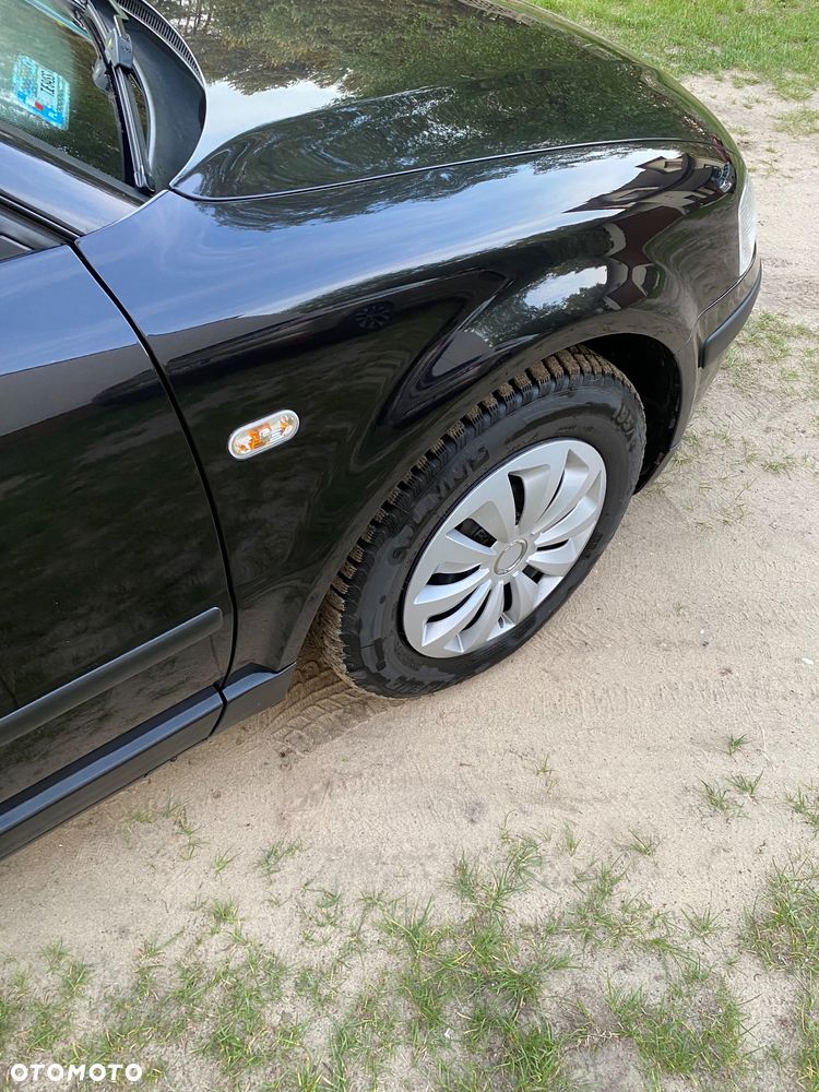 Volkswagen Passat - 20