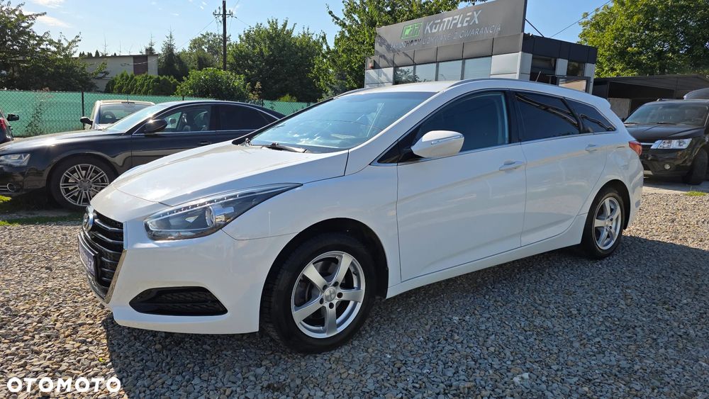 Hyundai i40 i40cw 1.6 Fifa World Cup Edition - 2