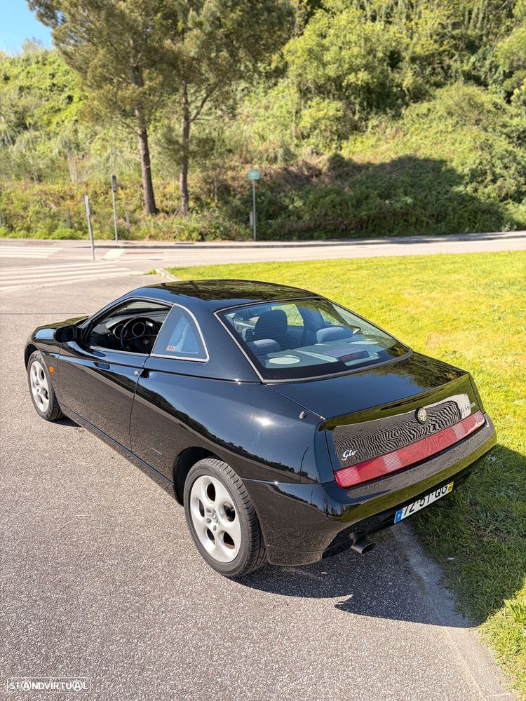 Alfa Romeo GTV 1.8 TS - 10