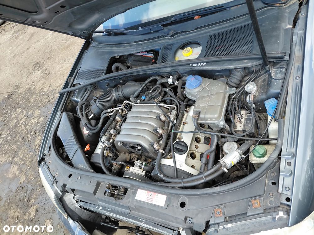 Dawca Części Audi A6 C5 Avant Quattro Lift 3.0 ASN EVV FLV LX7Z - 10
