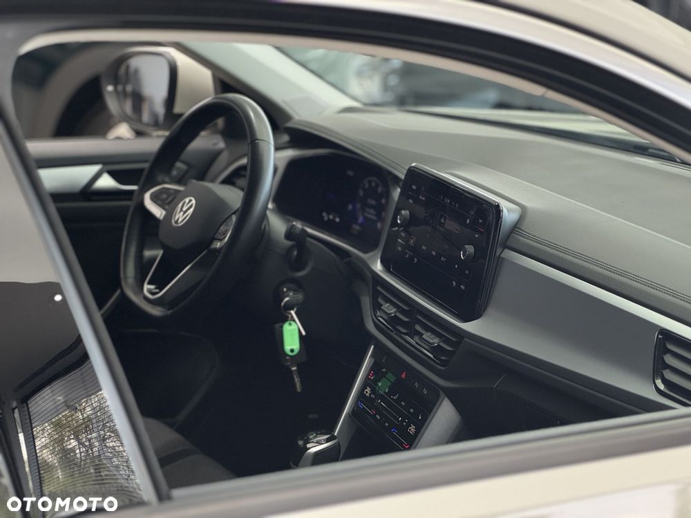 Volkswagen T-Roc - 37