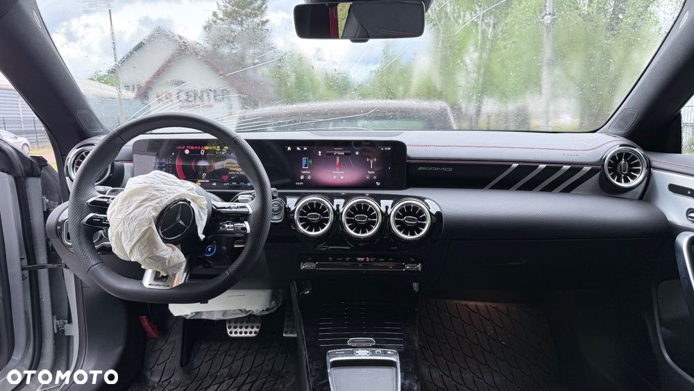 Mercedes-Benz CLA AMG 35 4Matic AMG Speedshift 7G-DCT - 18