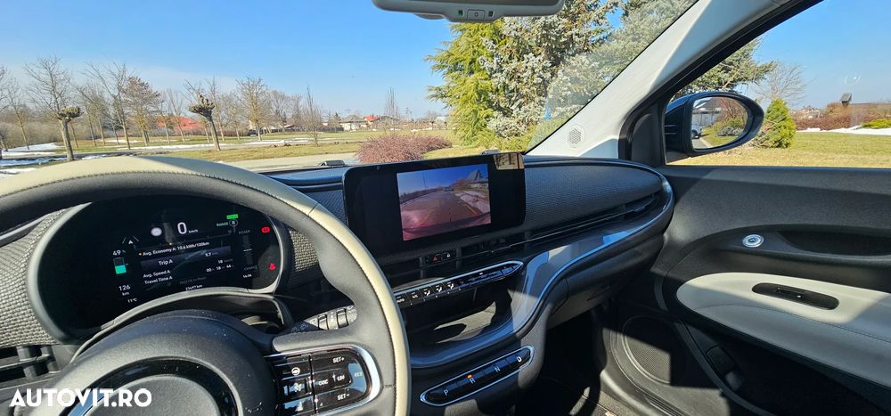 Fiat 500E La Prima by Bocelli - 11