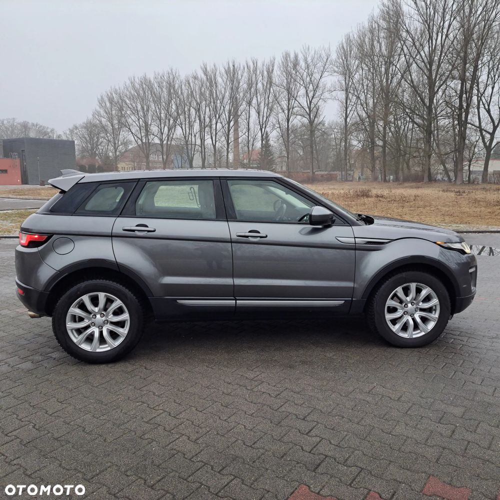 Land Rover Range Rover Evoque - 24