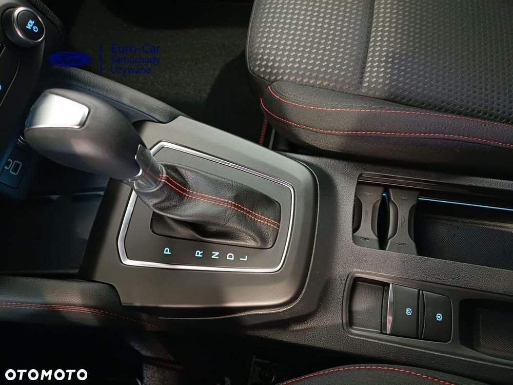 Ford Focus 1.0 EcoBoost mHEV ST-Line X - 25