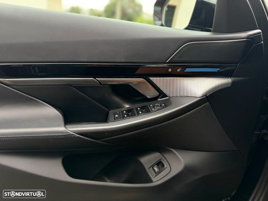 BMW 520 d Pack Desportivo M Pro - 23