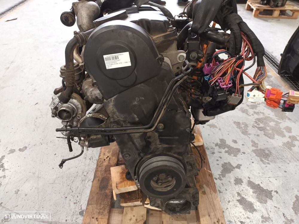 MOTOR COMPLETO AUDI A4 BERLINA B5 - 1