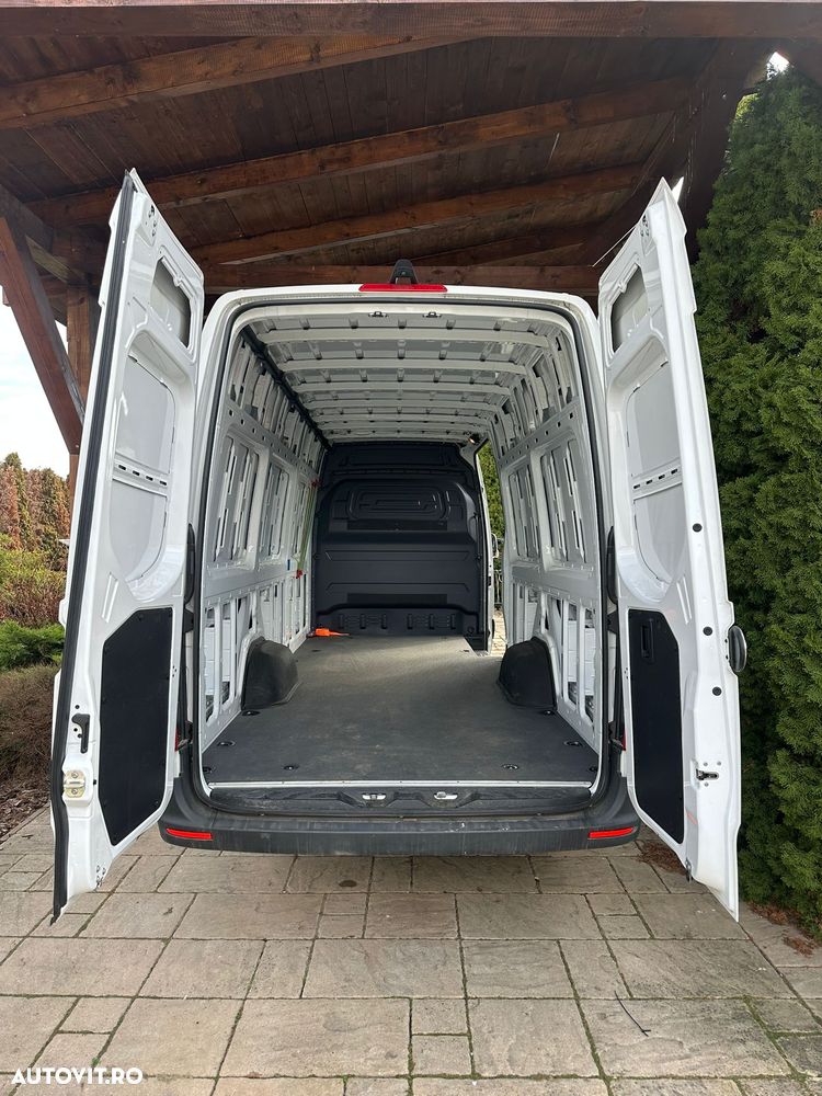 Mercedes-Benz Sprinter - 8