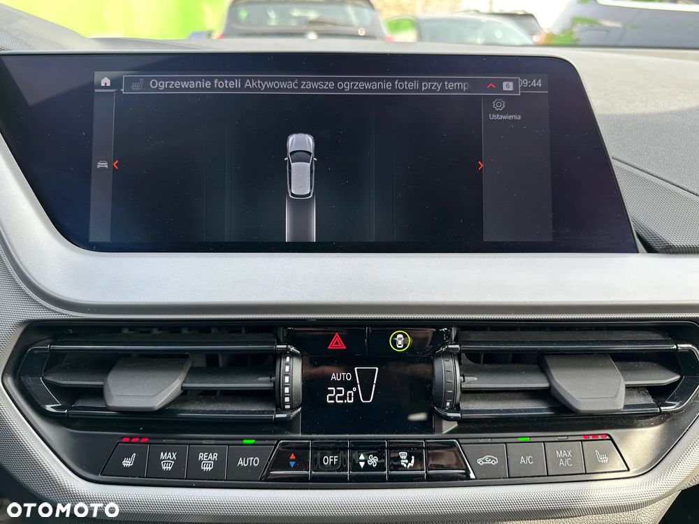 BMW Seria 1 118i - 17