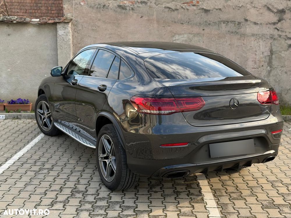 Mercedes-Benz GLC Coupe 300 e 4MATIC - 2