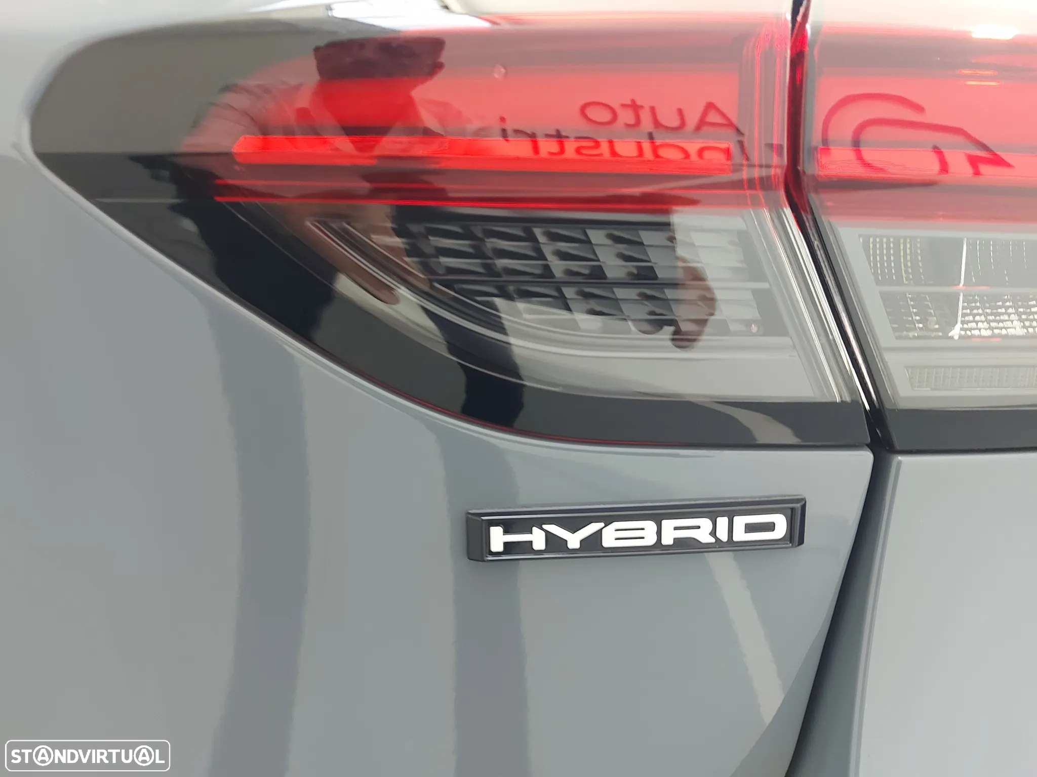 Opel Corsa 1.2 T Hybrid EdCT - 10
