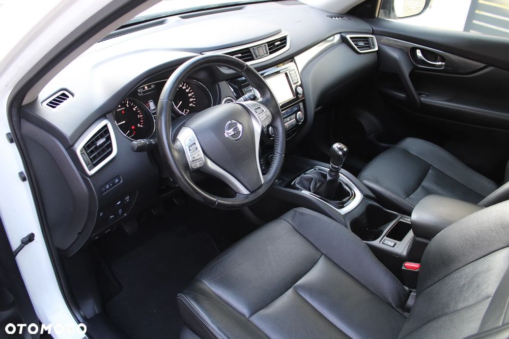 Nissan X-Trail 1.6 DIG-T Tekna - 6