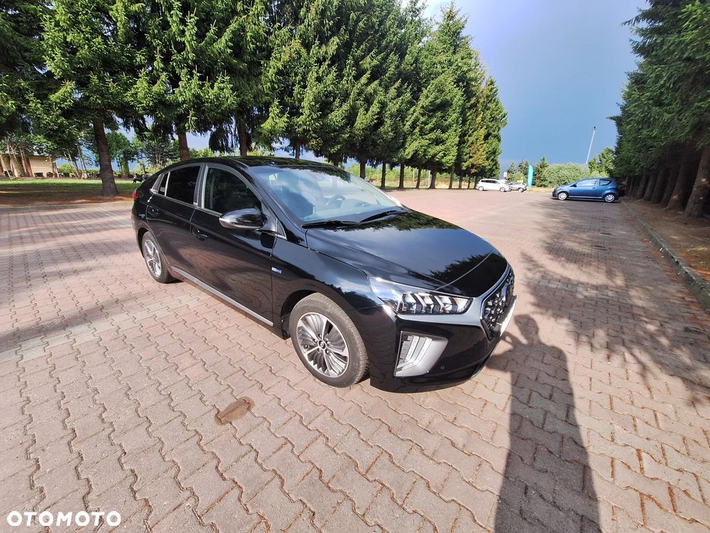 Hyundai IONIQ - 2