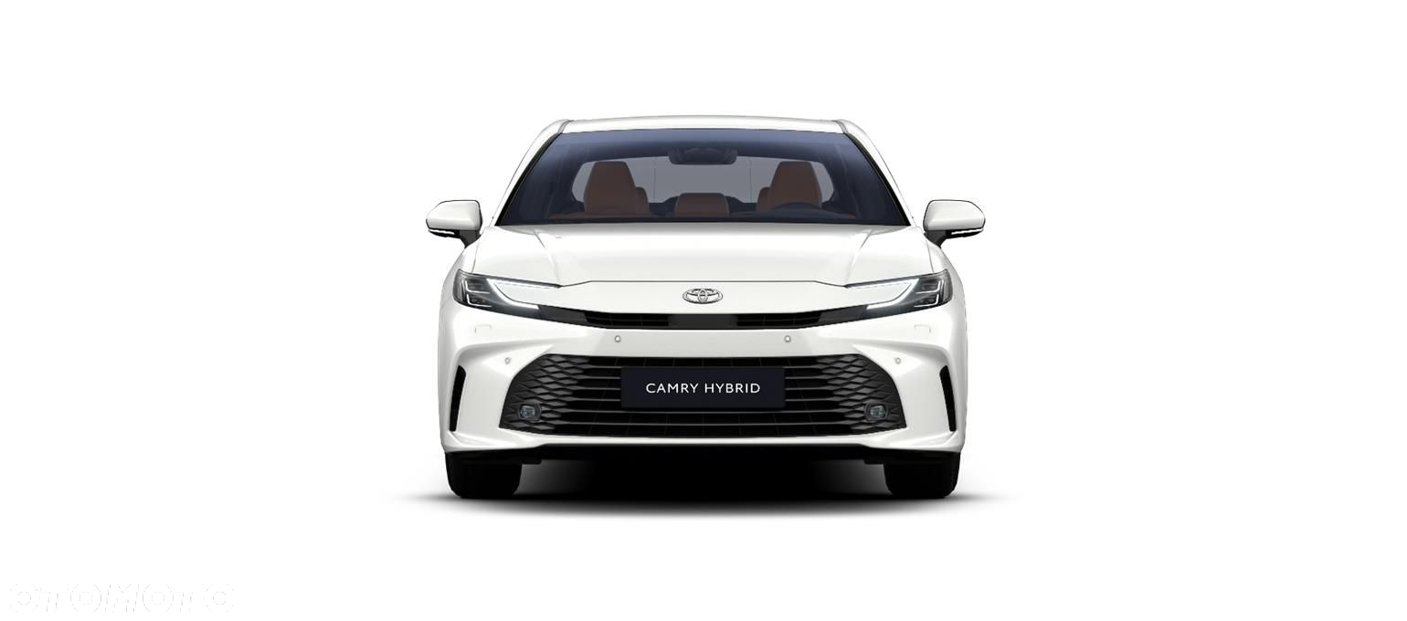 Toyota Camry - 8