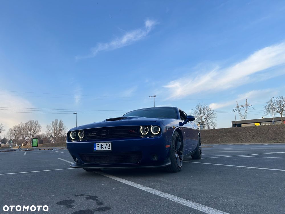 Dodge Challenger 6.4 Scat Pack - 6