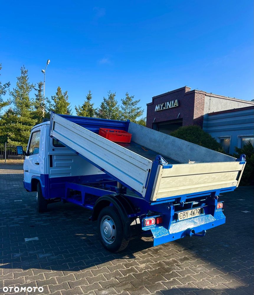 Mercedes-Benz MB 100 - 10