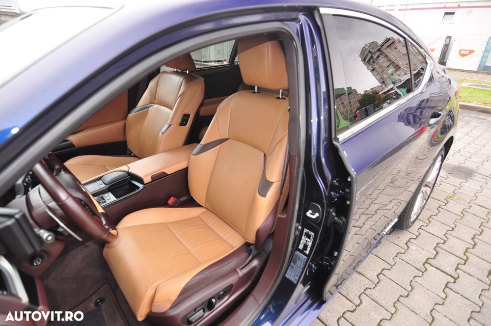 Lexus Seria ES 300h Luxury Line - 20