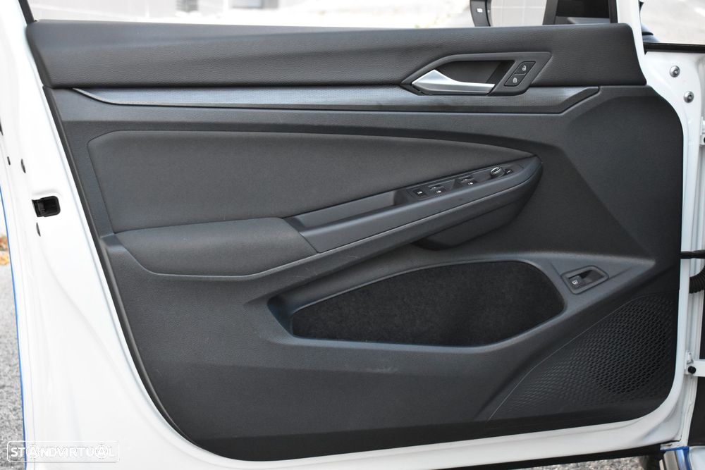 VW Golf 1.4 TSI GTE+ DSG - 26