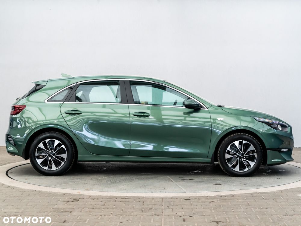 Kia Ceed 1.5 T-GDI M - 5