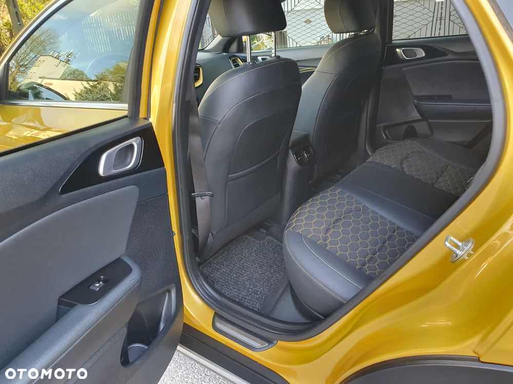 Kia XCeed 1.4 T-GDI OPF DCT7 VISION - 15