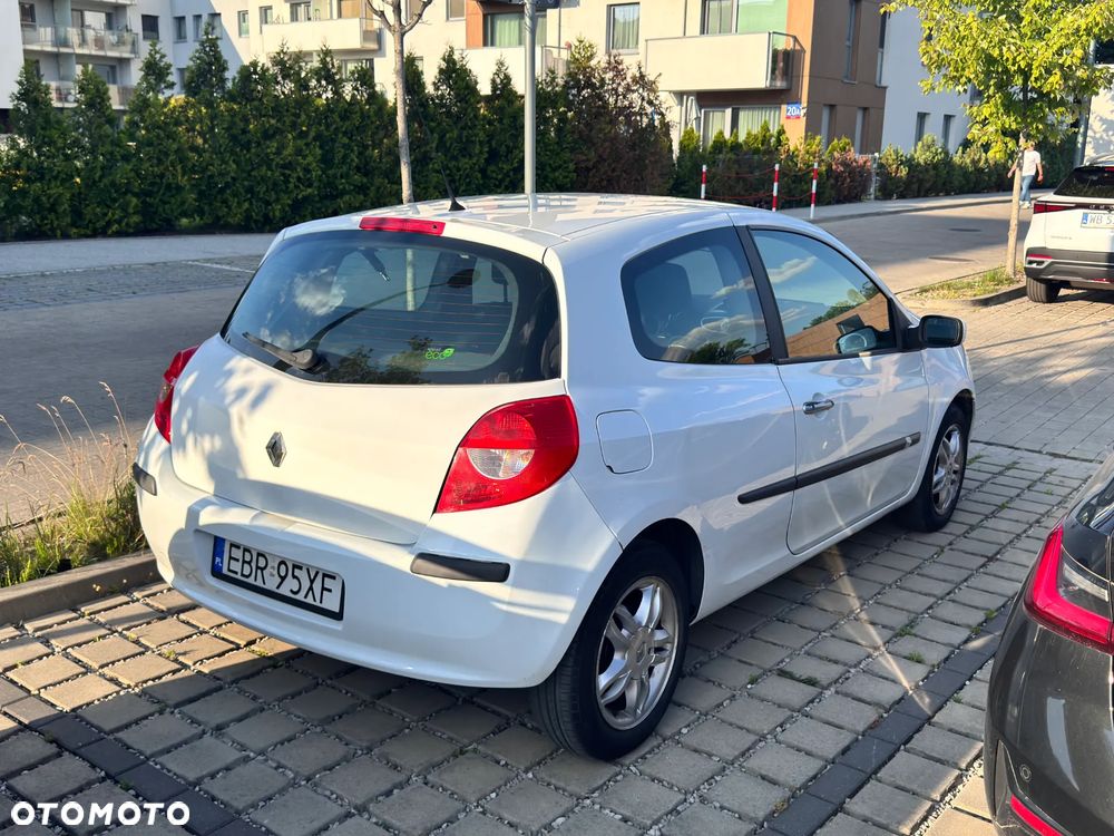Renault Clio - 3